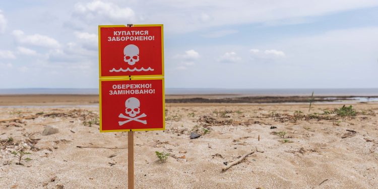 შავი ზღვის სანაპიროებზე შესაძალოა, კაშხლის ჩამონგრევის შემდეგ გადაადგილებული ნაღმები აღმოჩნდეს