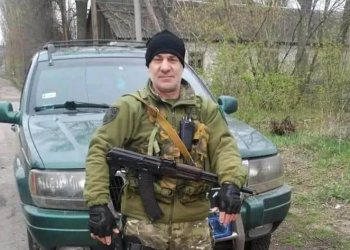 უკრაინაში მებრძოლი ქართველი სამხედრო ზურაბ მუშუქია, რომლის ფრონტზე გარდაცვალების შესახებ ინფორმაცია ვრცელდებოდა, ცოცხალია