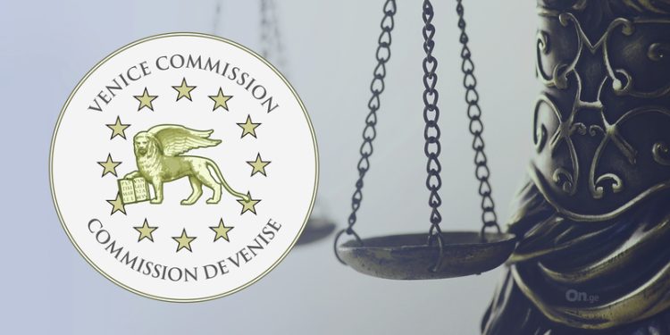 რა წერია ვენეციის კომისიის შუალედურ დასკვნაში, დეოლიგარქიზაციის კანონპროექტთან დაკავშირებით