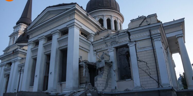 რუსეთის სარაკეტო თავდასხმის შედეგად ოდესის ფერიცვალების ტაძარი დაიბომბა (ფოტოები)