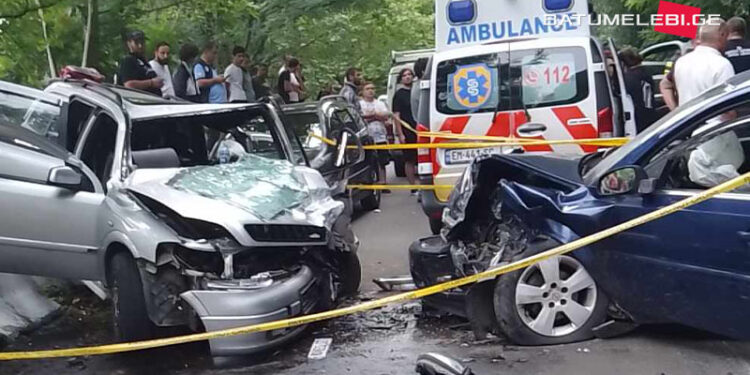 ავარია აჭარაში – დაშავებული 9 ადამიანი კლინიკაში გადაიყვანეს