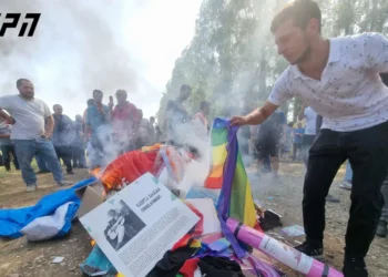 „პრაიდ ფესტივალის” მოწინააღმდეგეებმა ლისის ტბის ტერიტორიაზე განთავსებული სცენა დაარბიეს და ინვენტარის ნაწილი დაწვეს