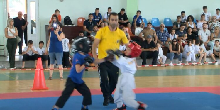 ოზურგეთში კარატეში საერთაშორისო ტურნირი გაიმართა