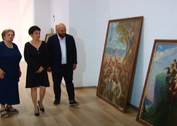 კულტურის მინისტრი თეა წულუკიანი ოზურგეთის ისტორიურ მუზეუმს სტუმრობდა