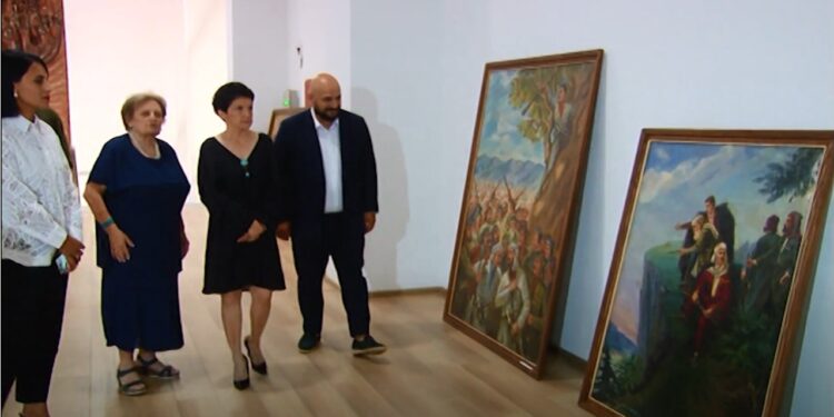 კულტურის მინისტრი თეა წულუკიანი ოზურგეთის ისტორიურ მუზეუმს სტუმრობდა