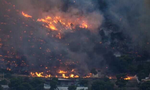 საბერძნეთში ტყის კიდევ ორი ახალი ხანძარი გაჩნდა