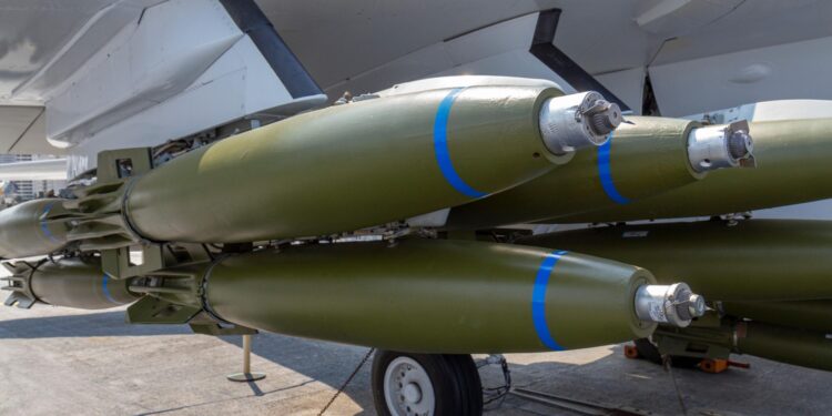 პენტაგონი ადასტურებს, რომ უკრაინას უკვე გადასცა კასეტური საბრძოლო მასალები