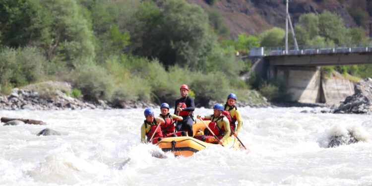შოვში კიდევ ორი ადამიანის ცხედარი იპოვეს