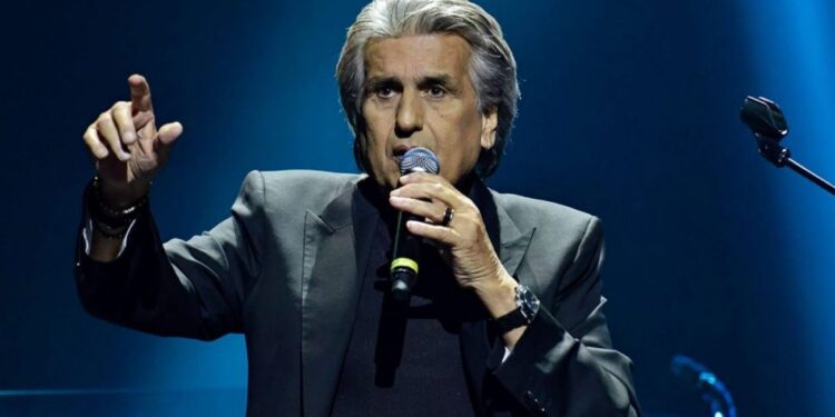 იტალიელი მომღერალი ტოტო კუტუნიო გარდაიცვალა