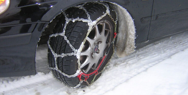 ზამთარში მოცურების საწინააღმდეგო ჯაჭვების ან ზამთრის საბურავების გარეშე მოძრაობაზე ადმინისტრაციული პასუხისმგებლობა დაწესდება