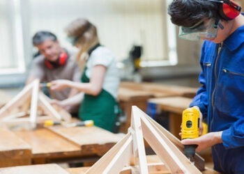 „სკოლებში პროფესიული განათლება სავალდებულო გახდება” – განათლების მინისტრი