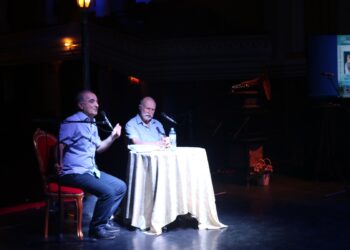 სალონური საღამო ბათუმში – სტუმარი მხატვარ-დიზაინერი ვახტანგ მამეიშვილი