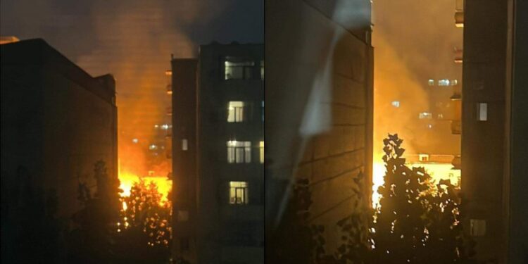 თბილისში, ეროვნული არქივის შენობის ეზოში ხანძარია