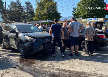 ბათუმში 2 ავარია მოხდა, ერთი დაშავებული კლინიკაში გადაიყვანეს