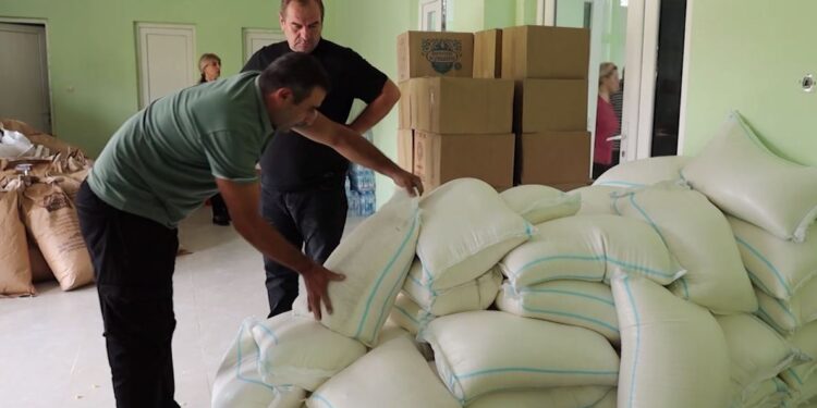 ჰუმანიტარული დახმარება გურიაში, სტიქიით დაზარალებულთათვის აქციას, რაჭა-ლეჩხუმისა და ქვემო სვანეთის რეგიონიც შეუერთდა