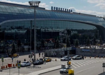 მოსკოვის აეროპორტებში 40-მდე რეისი გადაიდო