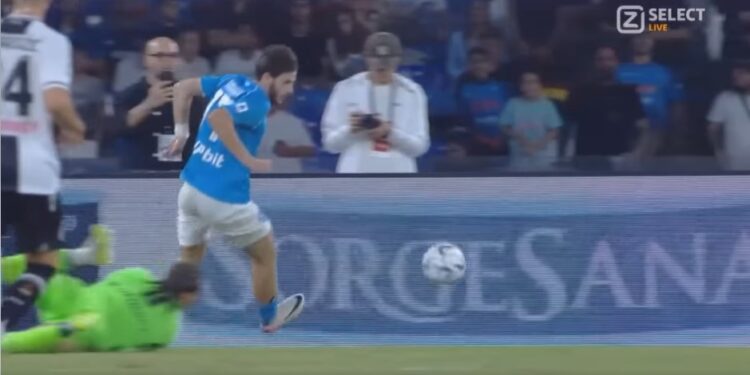 ვიდეო – ხვიჩა კვარაცხელიას გოლი “უდინეზეს” კარში