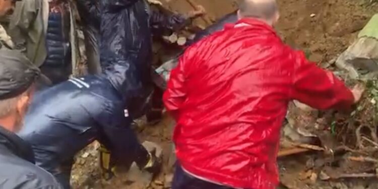 ოზურგეთის მუნიციპალიტეტის სოფელ სილაურში, ქალის ცხედარი იპოვეს