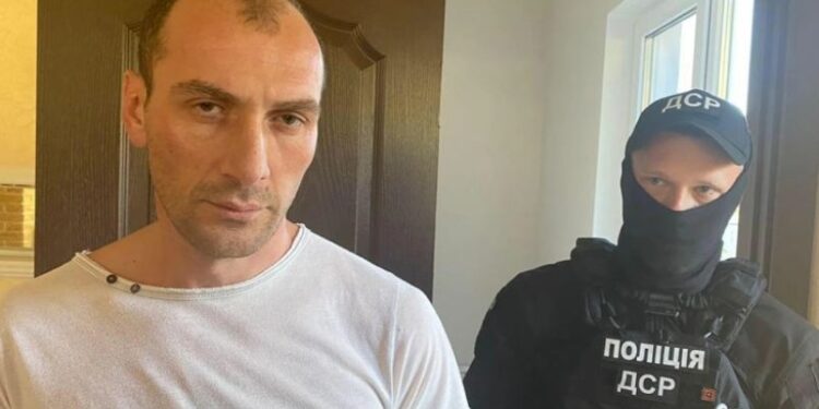 “კანონიერმა ქურდმა“ მამუკა ონიანმა საქალაქო სასამართლოს სამი სარჩელით მიმართა