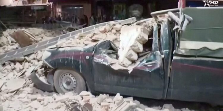 ვიდეო – ძლიერი მიწისძვრის შედეგად მაროკოში 300-მდე ადამიანი დაიღუპა