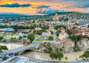 რუსული მედია -“საქართველოს მიმართულებით “საახალწლო არდადეგების ტურები უკვე აქტიურად იჯავშნება”