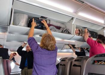 ევროკავშირის ყველა ავიაკომპანიის თვითმფრინავში, ხელბარგის შეტანა უფასო გახდება