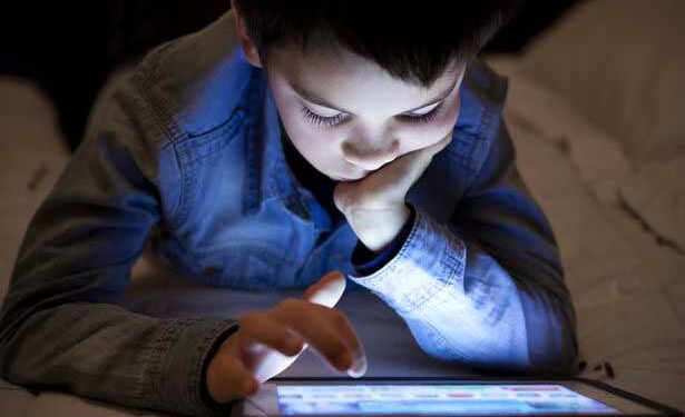 როგორ გადავაჩვიოთ ბავშვი სმარტფონს – 5 მარტივი რჩევა