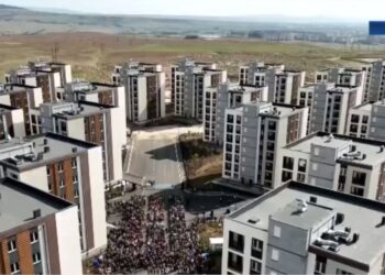 სამხედრო მოსამსახურეებს „ჯარის ქალაქში“ ბინები გადაეცათ – თავდაცვის სამინისტრო