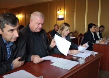 ვიდეო – ოზურგეთის საკრებულოს ბიუროს სხდომა