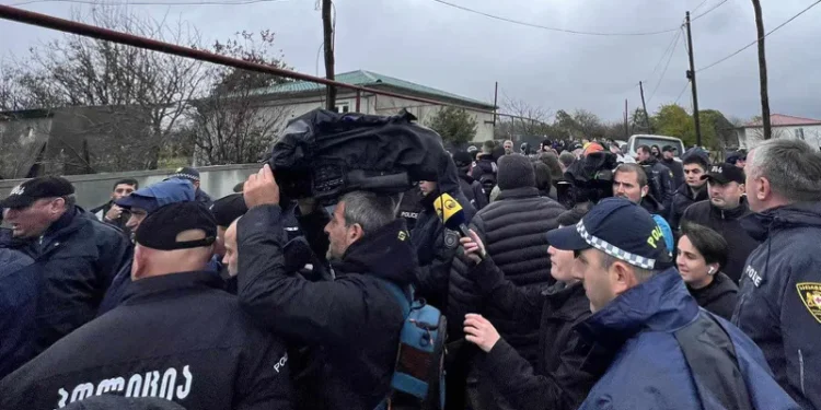 სოფელ ჭორვილაში ჩასულ „ნაციონალური მოძრაობის“ წარმომადგენლებს ადგილობრივი მოსახლეობა დაუპირისპირდა