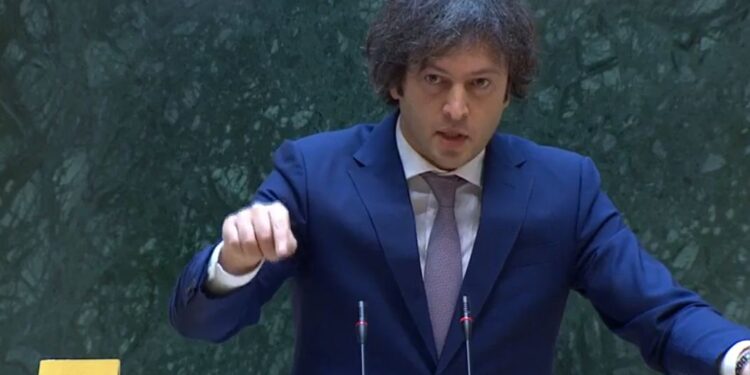 “ღირსება რომ ჰქონდეს შერჩენილი, თავად გადადგებოდა, ის დარჩება ექსკლუზიურად „ნაცმოძრაობის“ პრეზიდენტად – კობახიძე