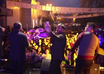 “ღვინის დღეების” აღსანიშნავი კონცერტი ოზურგეთში