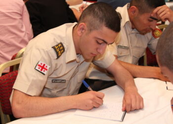 ვის შეუძლია სამხედრო საგანმანათლებლო პროგრამით სარგებლობა – დაფინანსების მოპოვება და კატეგორიები