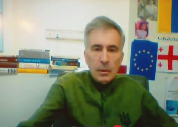 “ხელისუფლება როგორც კი გამოიცვლება, რუსებს უნდა მიეცეთ ერთი წელი, გაყიდონ ბინები, 100 ათას ზედმეტ რუსს უნდა მოვუწოდოთ, წავიდნენ” – სააკაშვილი