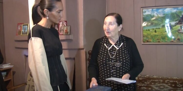 საქართველოს მესამე პრეზიდენტის წარმომადგენელი სოფო ჯაფარიძე გურიაში ადგილობრივებს შეხვდა