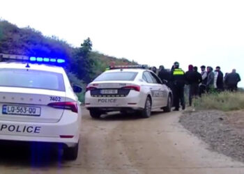 თბილისში, კავკასიის საერთაშორისო უნივერსიტეტთან სროლა იყო – დაპირისპირება უცხოელ სტუდენტებსა და ადგილობრივ მოსახლეობას შორის