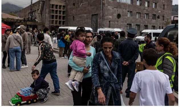 სომხურმა მოსახლეობამ, ყარაბაღი თითქმის მთლიანად დატოვა