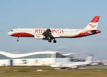 რუსული ავიაკომპანიის თვითმფრინავი ბათუმის აეროპორტში ვერ დაჯდა