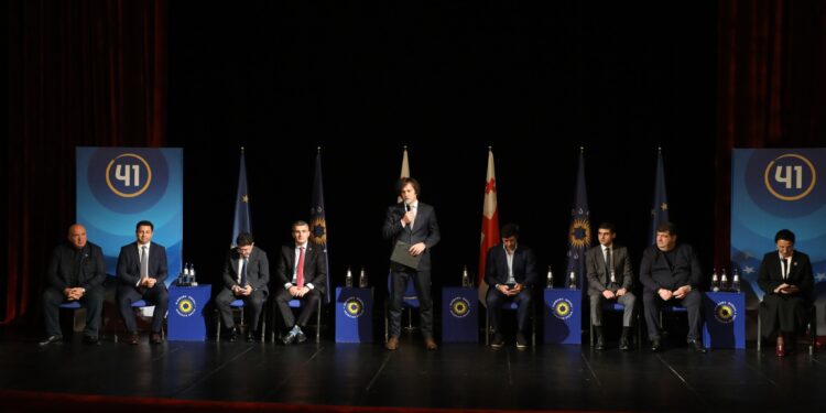 გურიაში „ქართული ოცნების“ ადგილობრივი ორგანიზაციების თავმჯდომარეები აირჩიეს