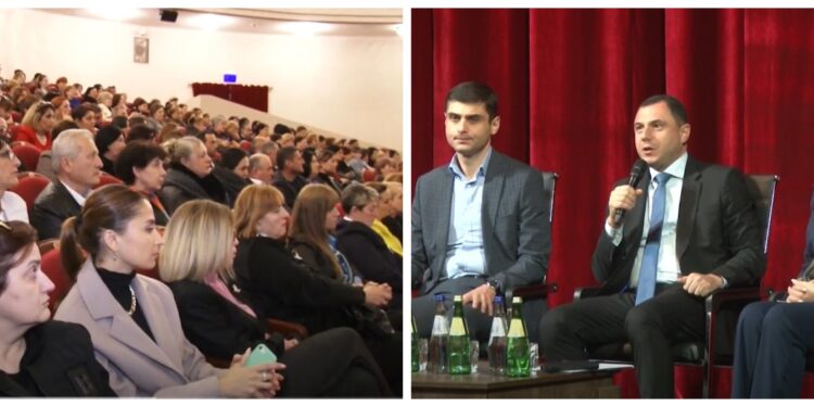 ვიდეო – განათლების მინისტრის შეხვედრა ოზურგეთელ პედაგოგებთან