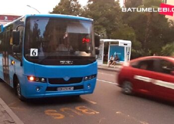 ავტობუსში რადიატორი გასკდა და ბავშვმა დამწვრობა მიიღო – შემთხვევა ბათუმში