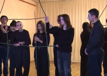 ვიდეო – სპექტაკლი „მთავარი როლის შემსრულებელი“ ოზურგეთის #2 საჯარო სკოლაში