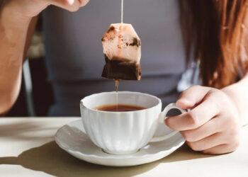 რა საფრთხეს შეიცავს პაკეტებში მოთავსებული ჩაი და როგორ უნდა გამოიყენოთ სწორად – ექიმის რჩევები