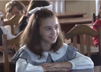 “ტყუილის დღე” და სტუმარი გიორგი კეკელიძე – ოზურგეთის #4 საჯარო სკოლის მოსწავლეების ღონისძიება