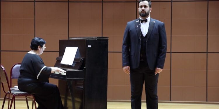 ოზურგეთელი საოპერო მომღერლის, გიორგი გობრონიძის სოლო კონცერტი ფოლკლორის ცენტრში