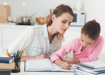 რა შემთხვევაში შეუძლია სკოლის მოსწავლეს, სკოლაში არ იაროს და განათლება სახლში მიიღოს