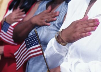 რატომ ირჩევენ ადამიანები აშშ-ს საცხოვრებლად?