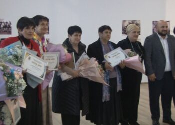ოზურგეთის ისტორიულ მუზეუმში მუნიციპალიტეტის მასშტაბით აღიარებული 44 პედაგოგი დააჯილდოვეს