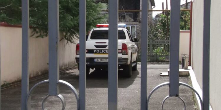 ლანჩხუთში დაკავებული სპორტის პედაგოგი ბრალს არ აღიარებს