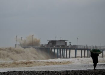 “თავი შეიკავონ სანაპირო ზოლთან გადაადგილებისგან” – საგანგებო სიტუაციების მართვის სამსახური მოსახლეობას აფრთხილებს